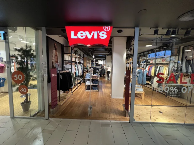Levi's® Zwolle — foto 8