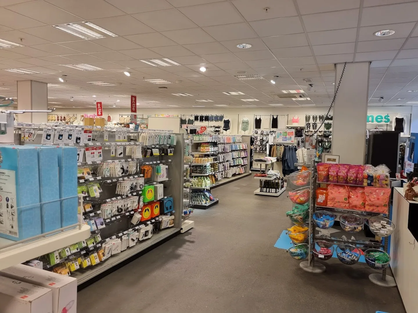 HEMA Den Haag megastores — foto 10