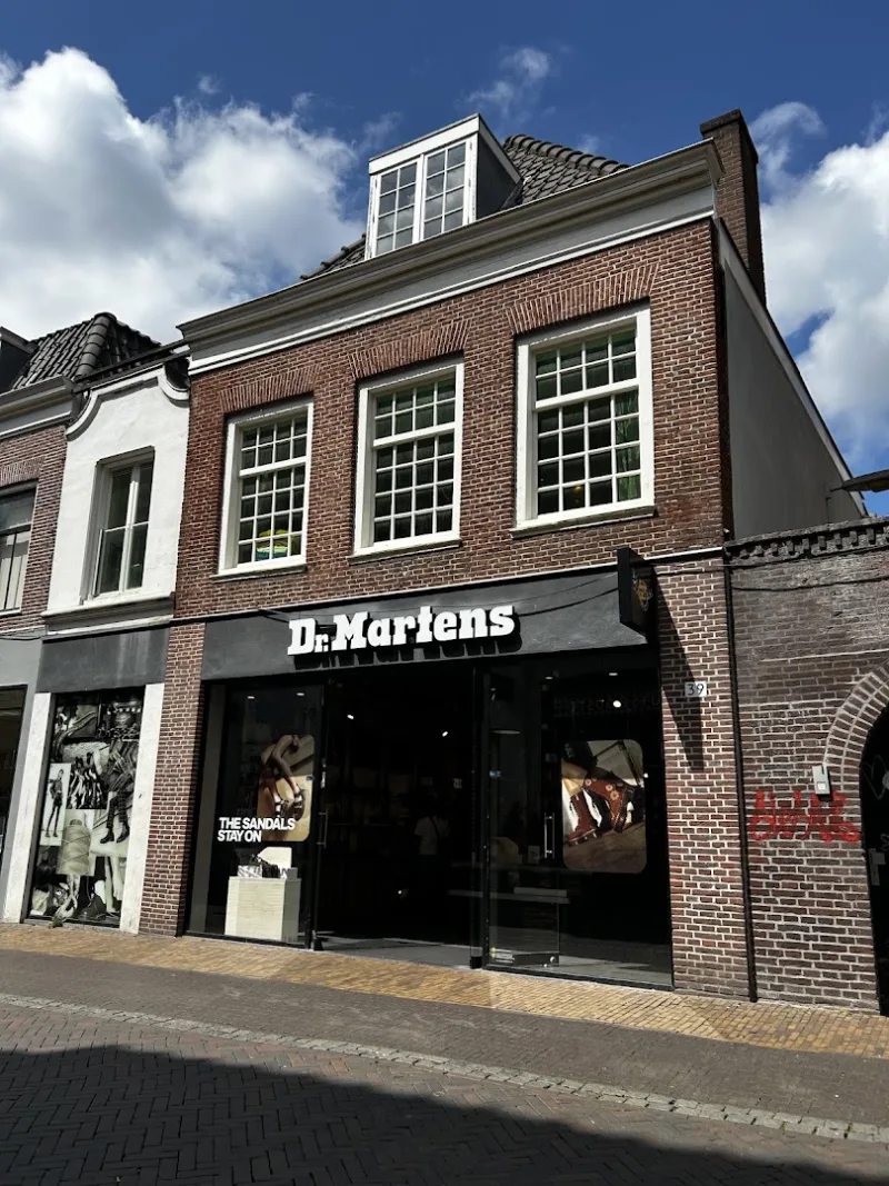 The Dr. Martens Store - Utrecht — foto 2