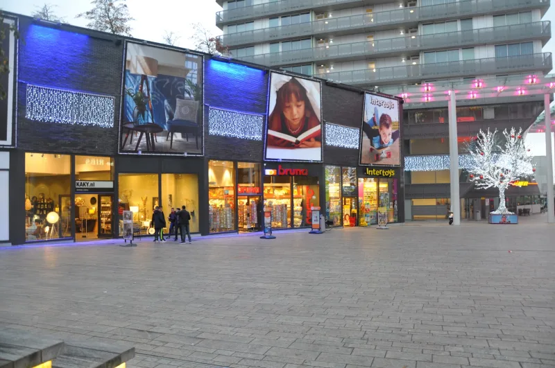 Intertoys Almere — foto 2