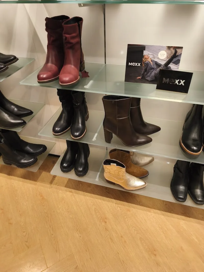 Intertoys Den Haag — foto 5