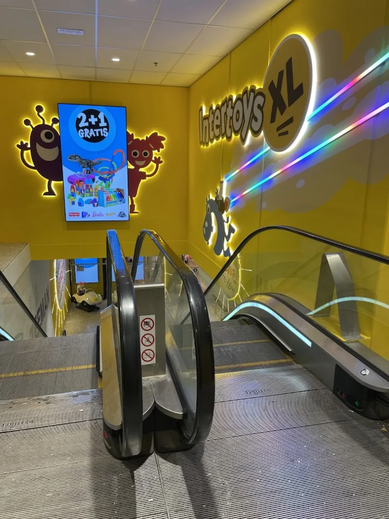 Intertoys Den Haag — foto 7