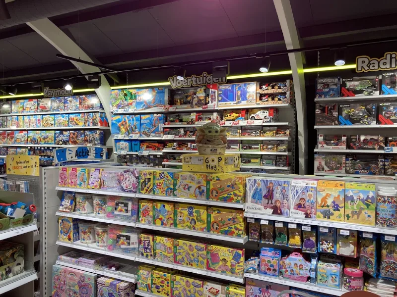 Intertoys Made — foto 6