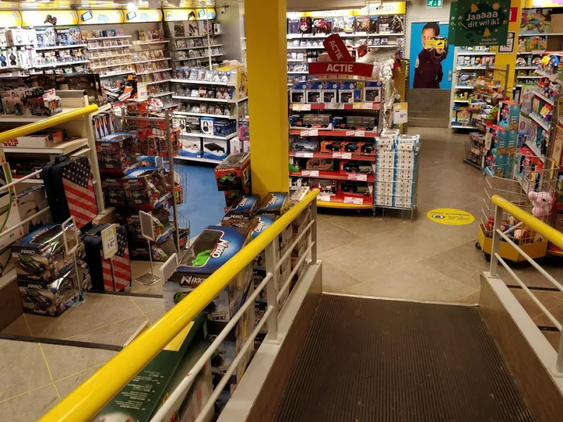 Intertoys Middelburg — foto 2