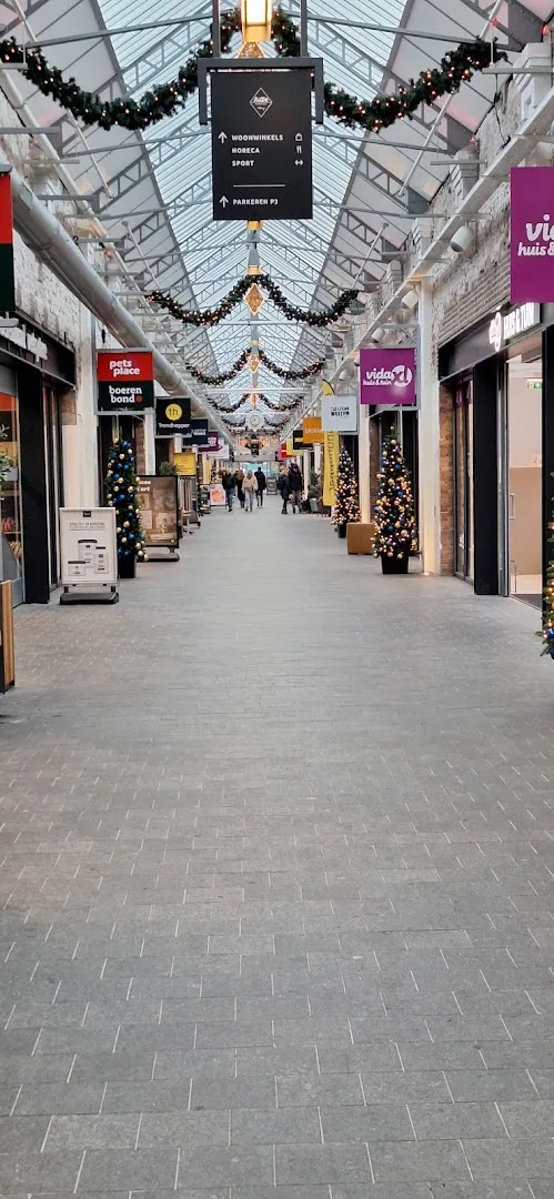 Intertoys Tilburg — foto 4