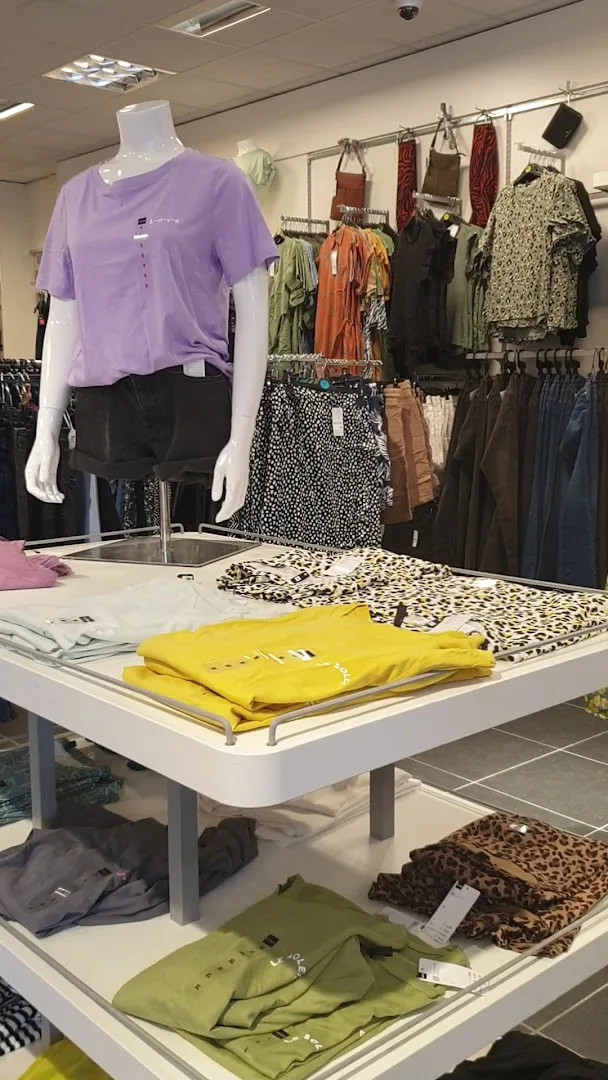 HEMA Eindhoven-Meerhoven — foto 4