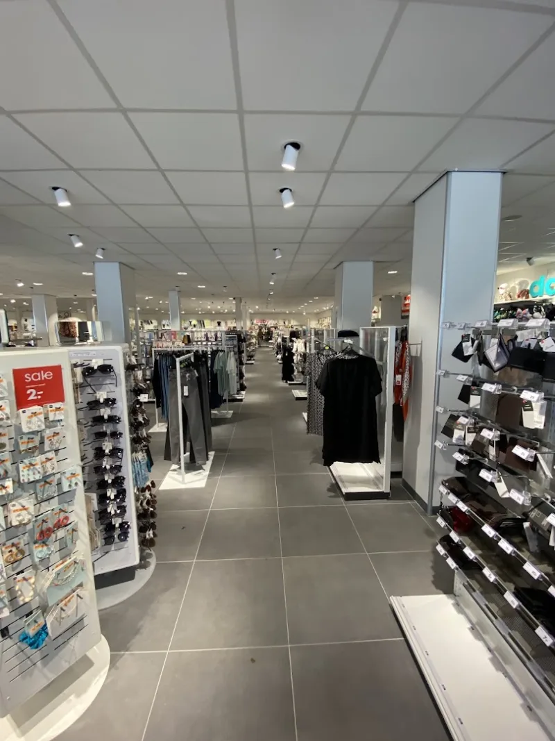 HEMA Emmeloord — foto 4
