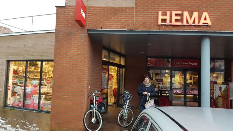 HEMA Genemuiden — foto 3
