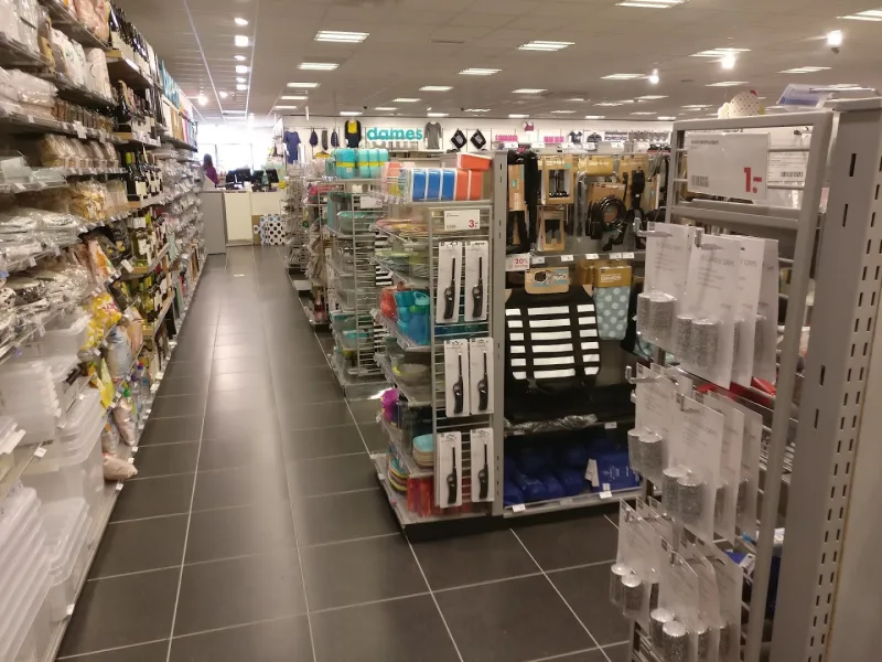 HEMA Genemuiden — foto 4