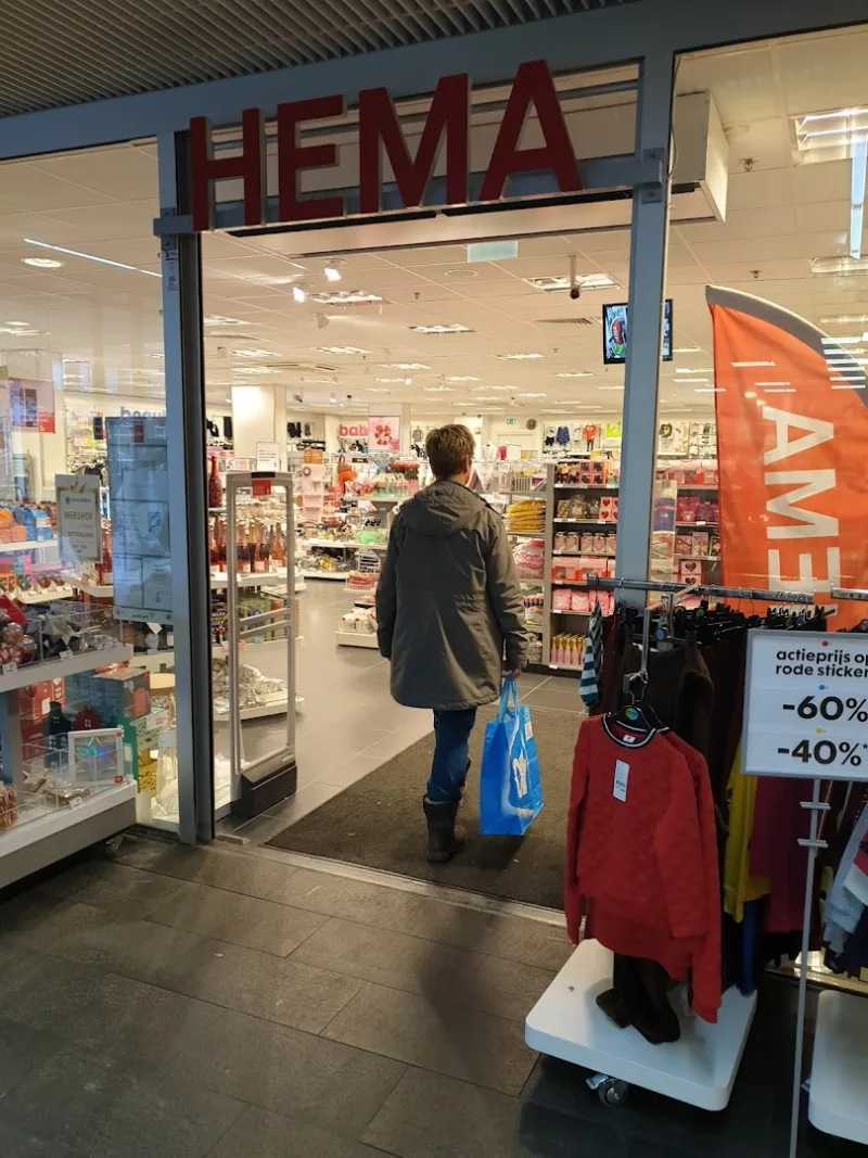 HEMA Groningen-Lewenborg — foto 3