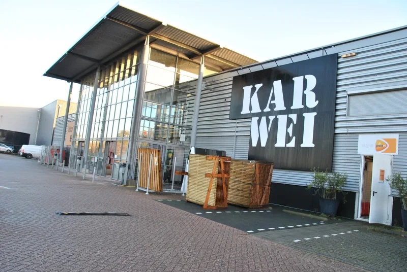Karwei Tiel — foto 2