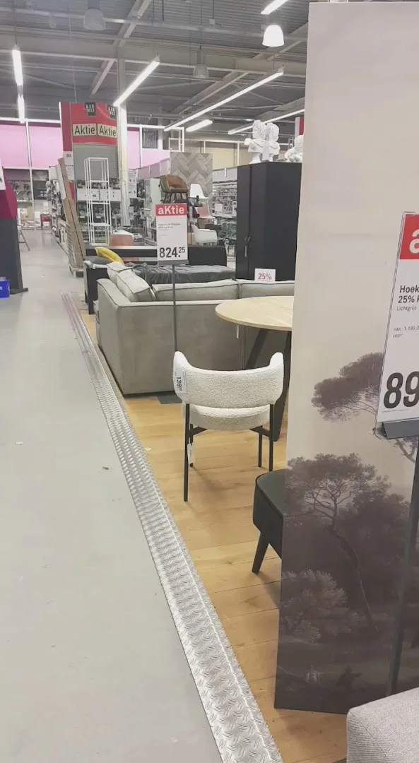 Karwei Assen — foto 8