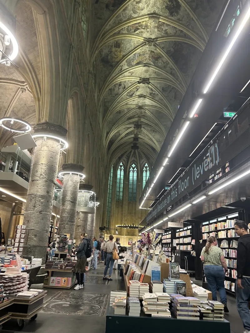 Boekhandel Dominicanen — foto 3