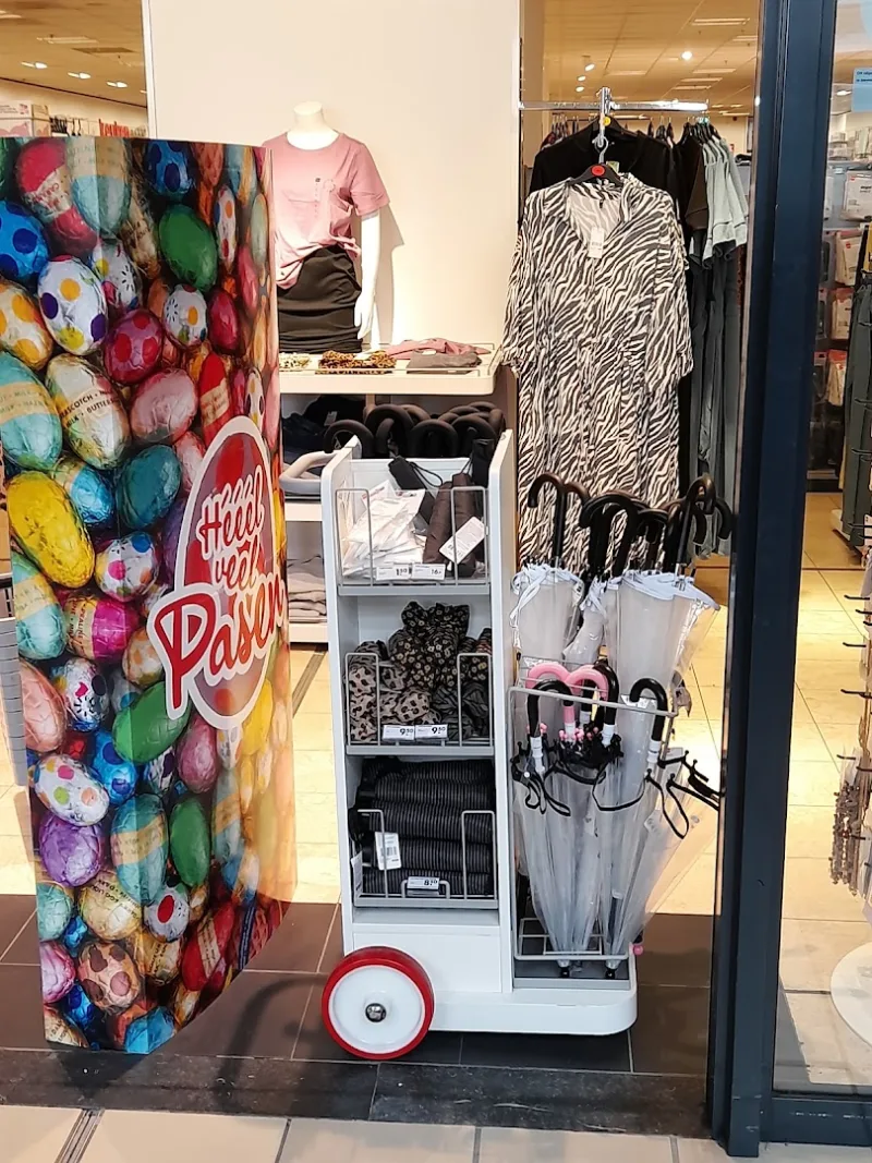 HEMA Heerlen — foto 2