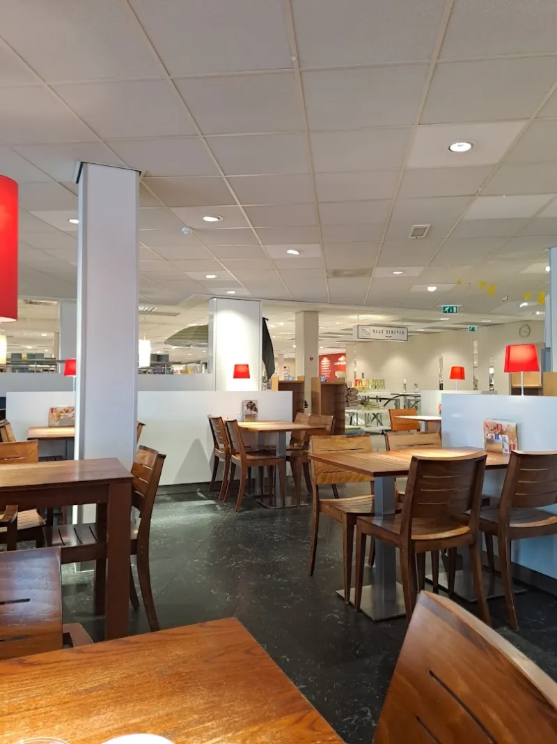 HEMA Hoorn — foto 12