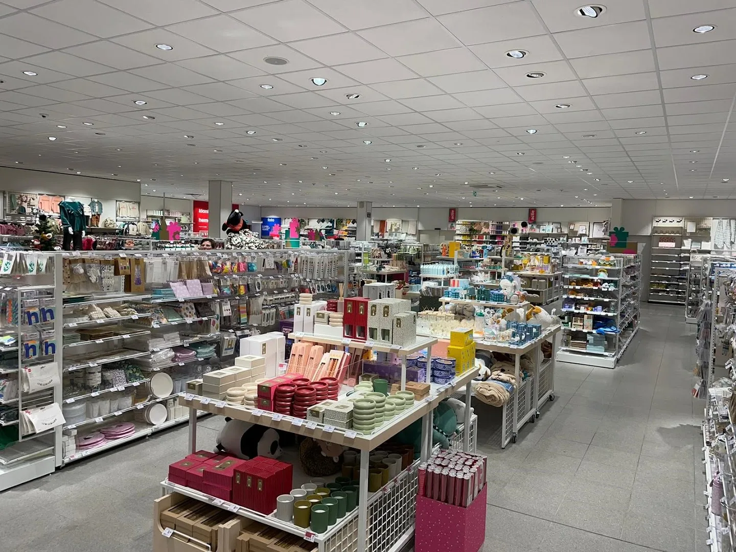 HEMA Huizen — foto 3