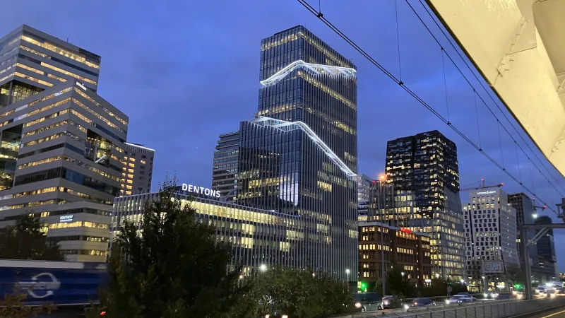 Amsterdam Zuid — foto 2