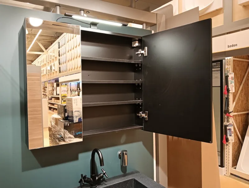 Assen: Megastore & tuincentrum — foto 10