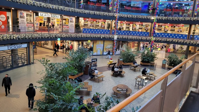 Den Haag Verheeskade: Megastore — foto 4