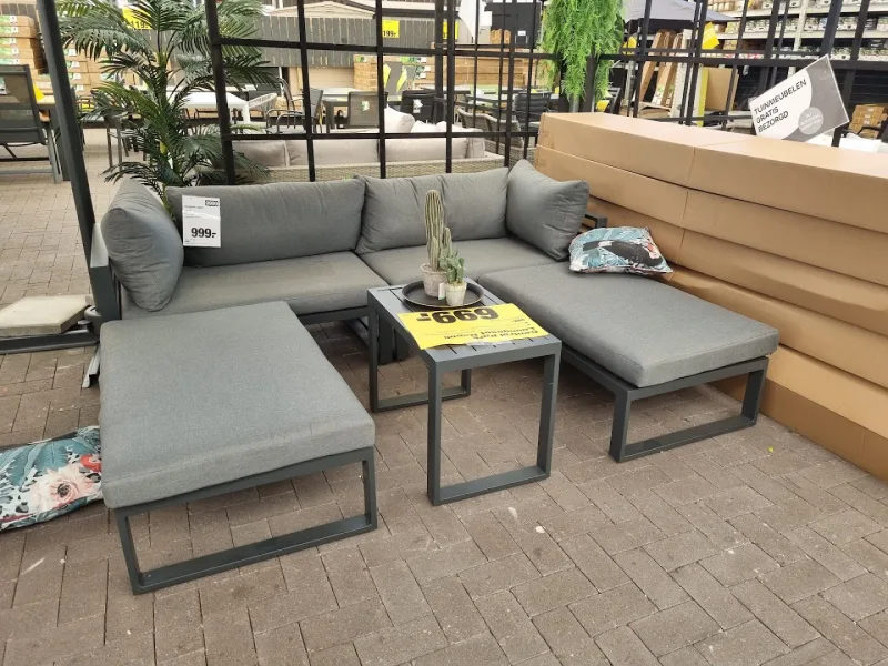 Leeuwarden Avondsterweg: Megastore & tuincentrum — foto 9