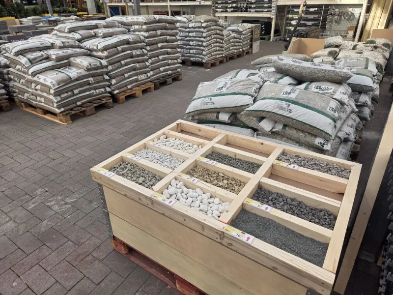 Leeuwarden Avondsterweg: Megastore & tuincentrum — foto 7