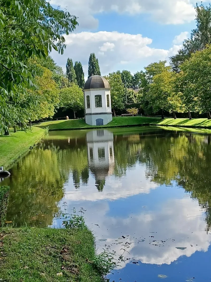 Oudenbosch — foto 3