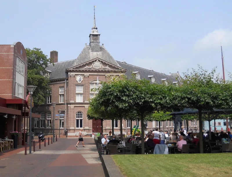 Veendam — foto 2