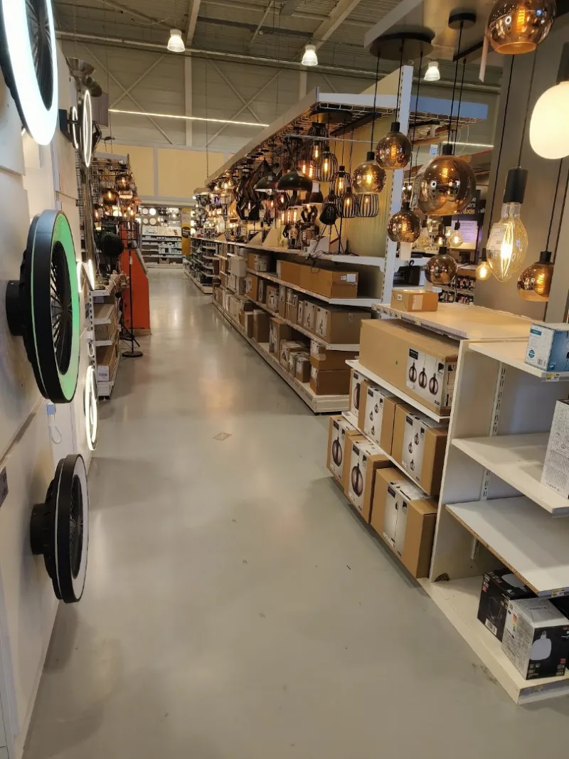 Vlaardingen: Megastore — foto 5