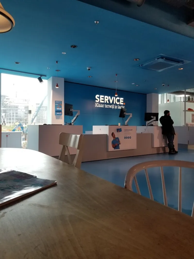Coolblue Amsterdam Zuidas — foto 11