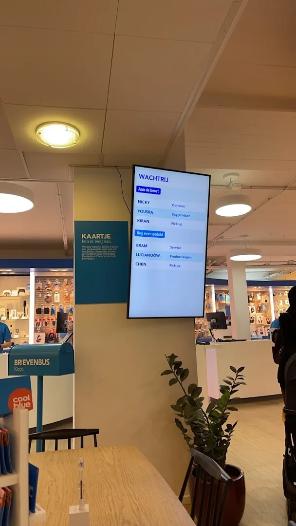 Coolblue Eindhoven — foto 7