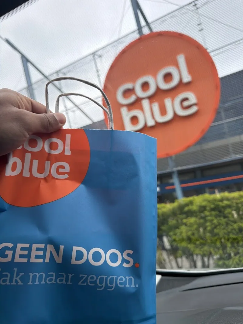 Coolblue Rotterdam Alexandrium — foto 6