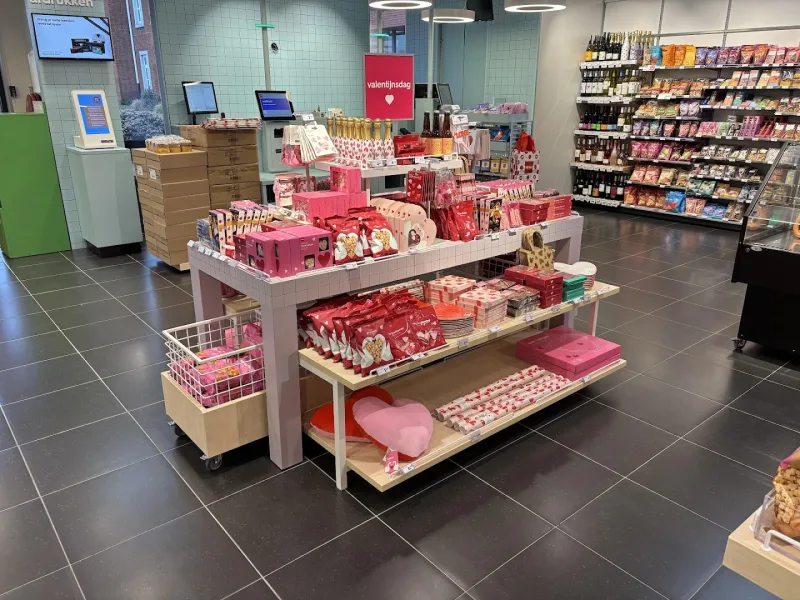 HEMA Maasbracht — foto 3