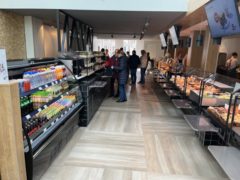HEMA Sneek — foto 11