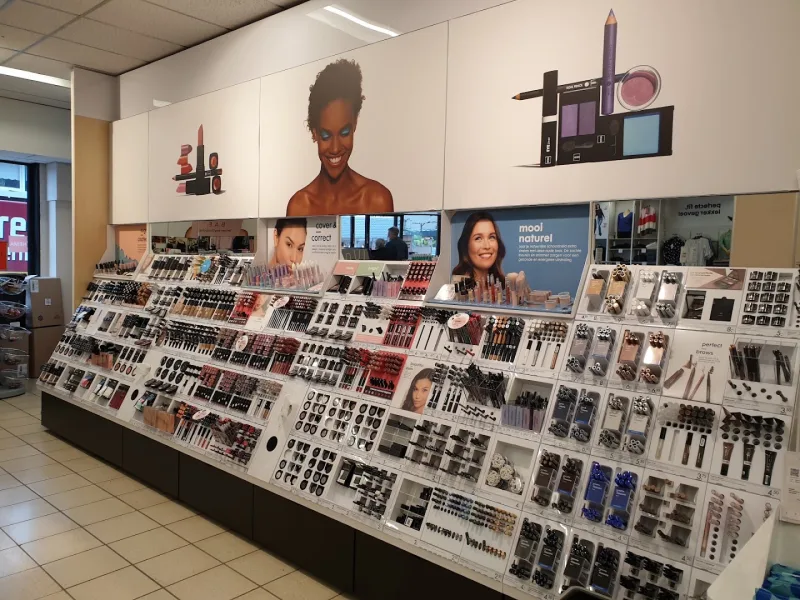 HEMA Surhuisterveen — foto 2