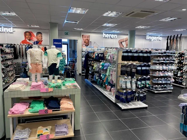 HEMA Uitgeest — foto 4