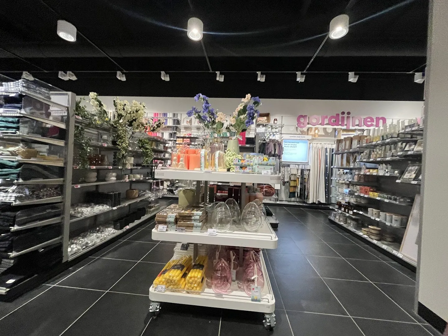 HEMA Utrecht Leidsche Rijn — foto 3