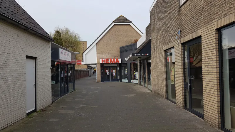 HEMA Wateringen - Dorp — HEMA winkel in winkelcentrum straat