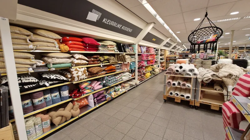 Xenos Alkmaar — foto 5