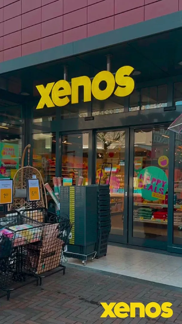 Xenos Den Bosch — Voedselproducten in koelkast display