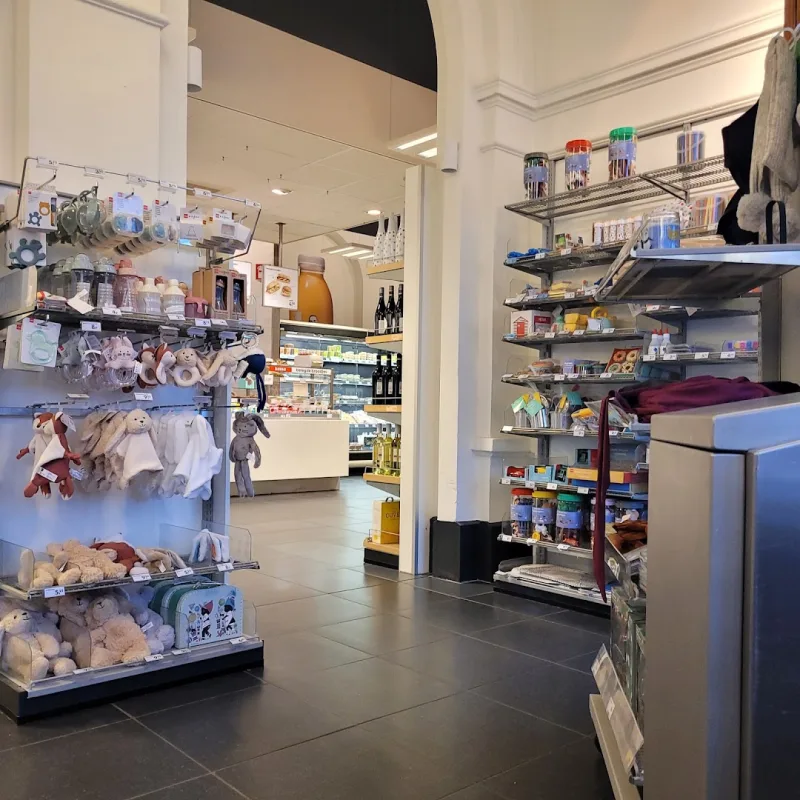 HEMA Centraal station Alkmaar — foto 4