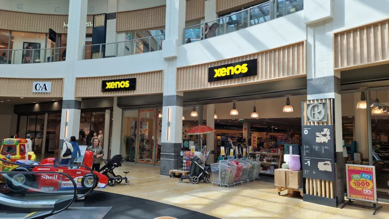 Xenos Heerlen Coriocenter — foto 2