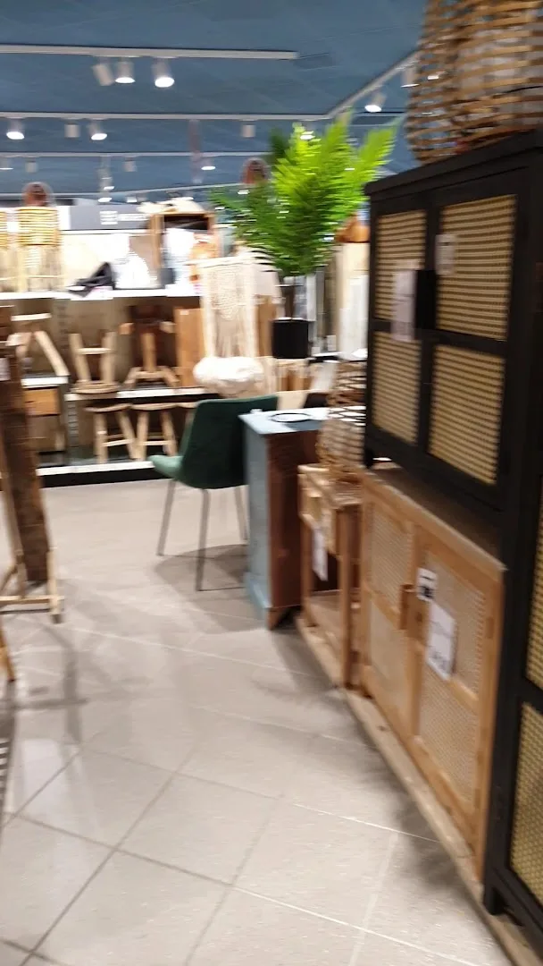 Xenos Muiden — foto 4