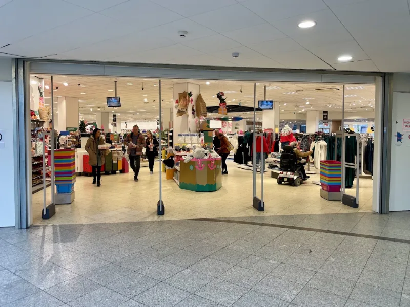 HEMA Alphen aan den Rijn — foto 2
