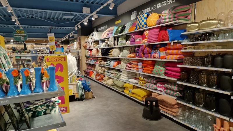Xenos Sittard — foto 6