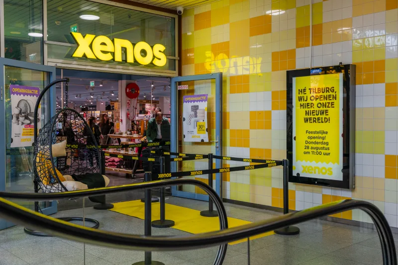 Xenos Tilburg Pieter Vreedeplein — foto 2