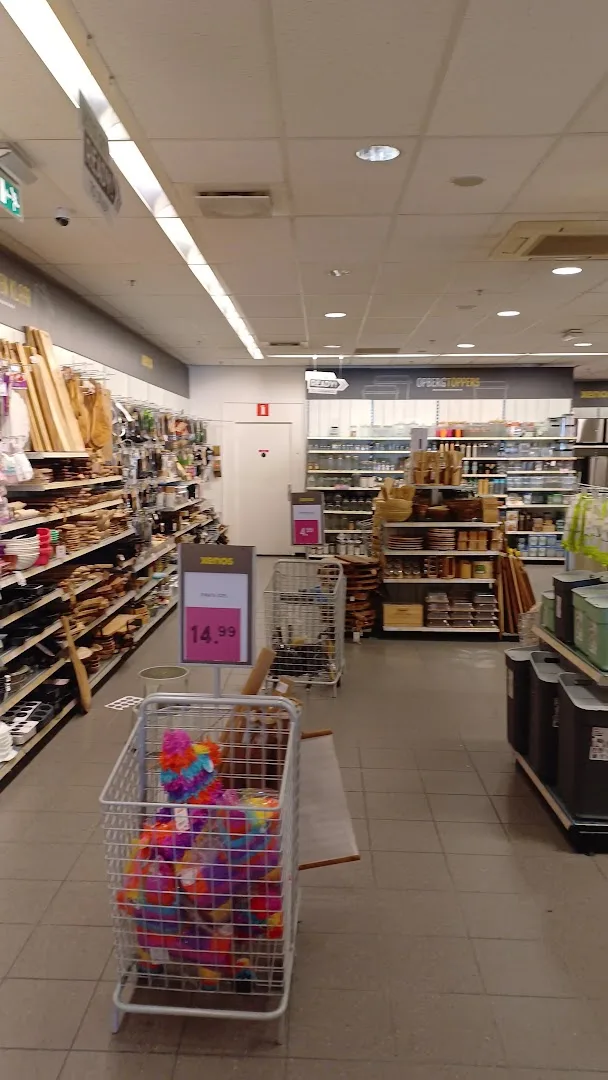 Xenos Utrecht Overvecht — foto 9