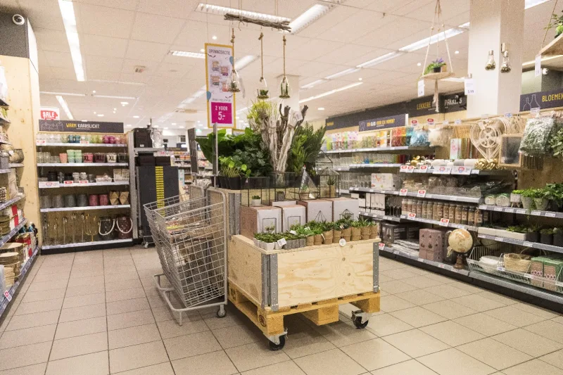 Xenos Vlaardingen — foto 3