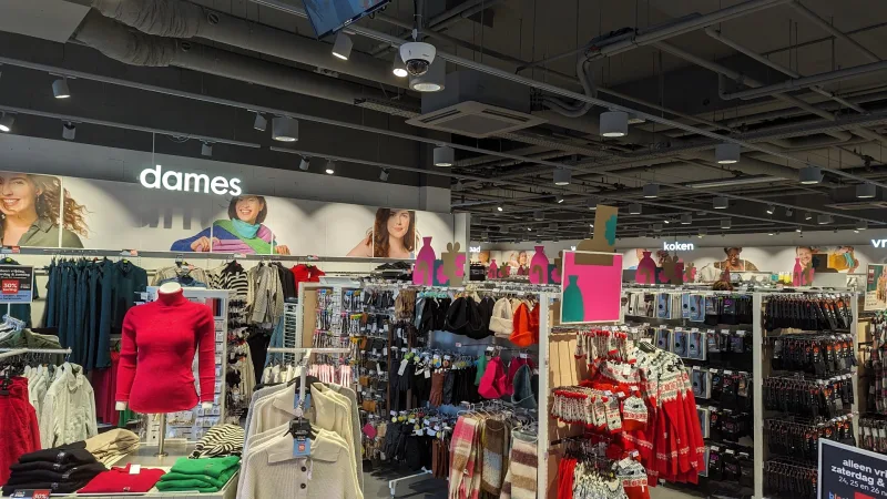 HEMA Amsterdam Bos en Lommerplein — foto 11