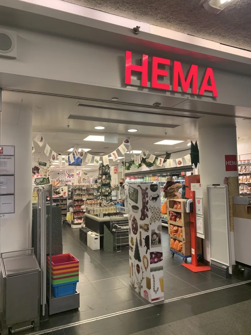 HEMA Amsterdam Centraal Station — foto 2