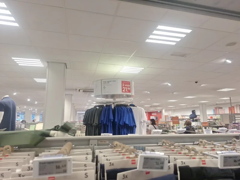 HEMA Amsterdam-Ferdinand Bolstraat — foto 3